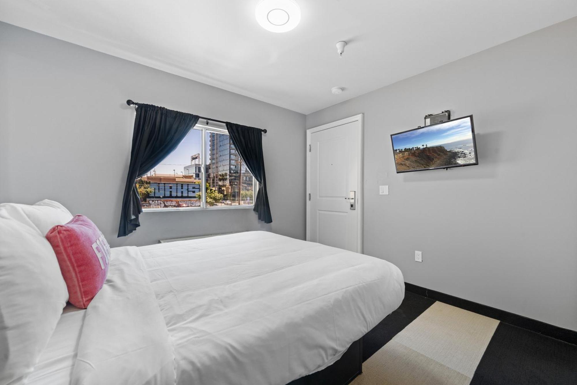 Hollywood Le Bon Hotel Лос-Анджелес Экстерьер фото